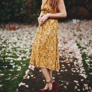 Incredible Anthropologie gold dress size 8 EUC